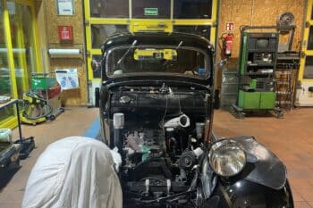 Mercedes 170 Va Motor und Getriebe Überholung